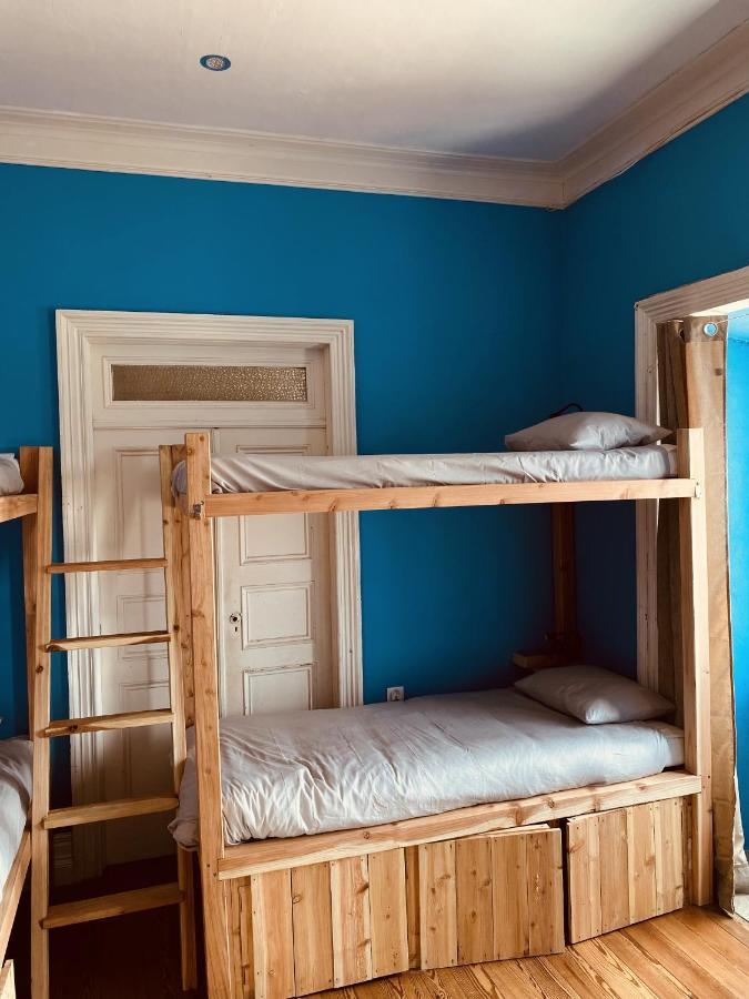 Hostel The Pink House *