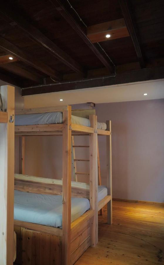 Hostal The Pink House *