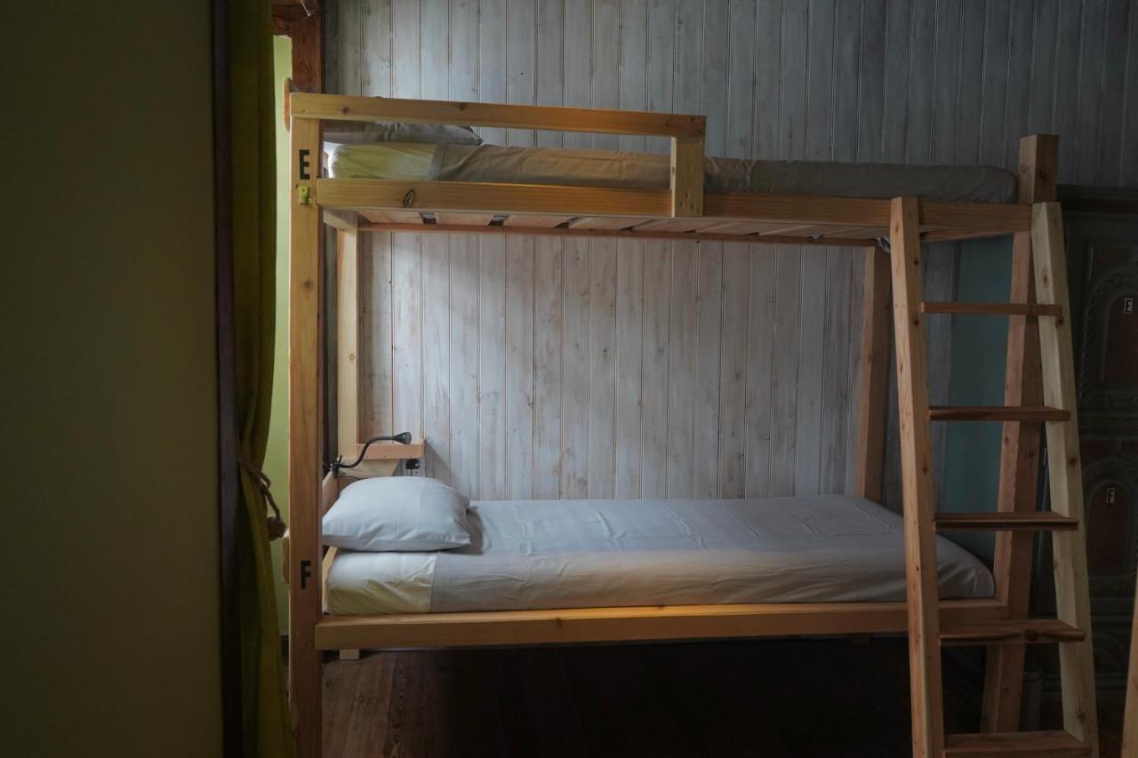 The Pink House Hostel *